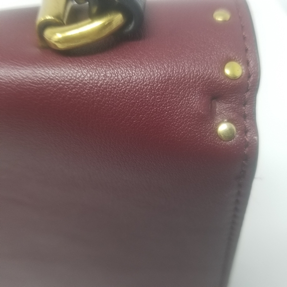 Like Dreams Burgundy Black and Gold Studded Crossbody Detachable Chain Strap Bag - Picture 4 of 10